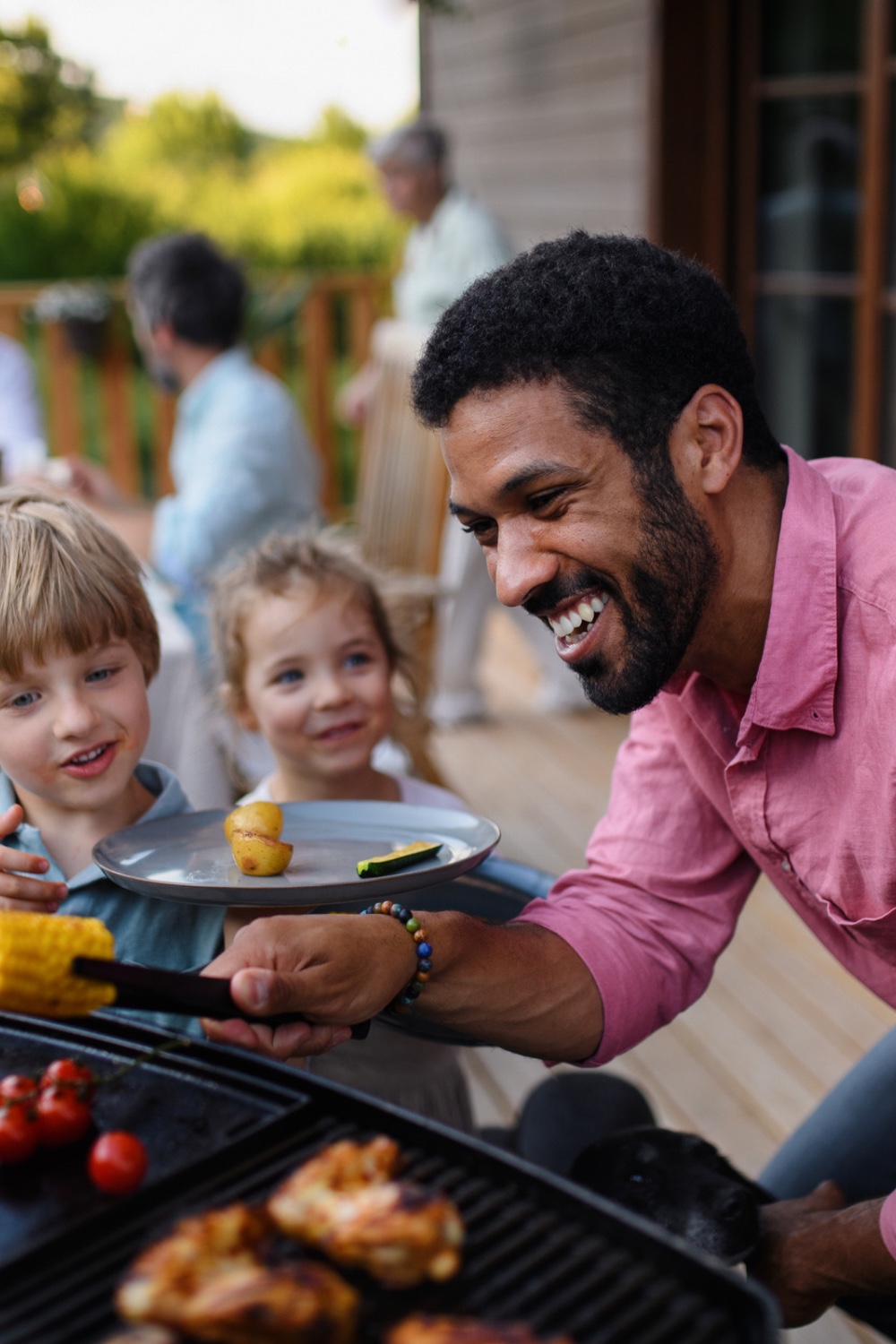 Father’s Day Joy: The Ultimate BBQ Bonding Moment